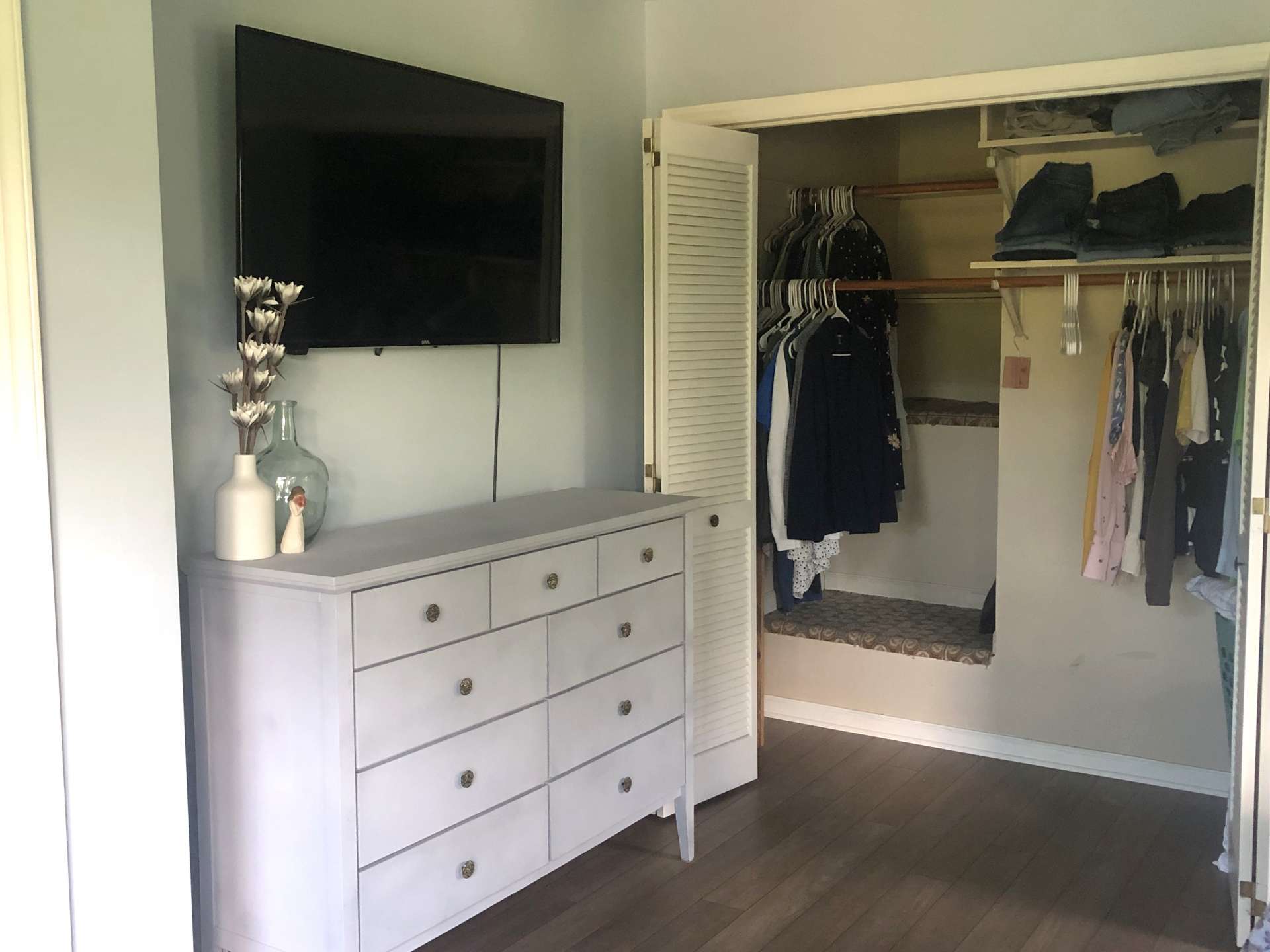 Primary Bedroom closet